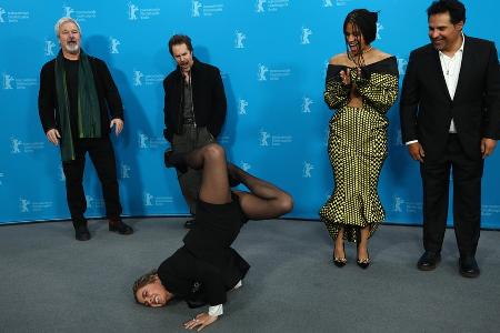 Berlinale: US-Star Haley Lu Richardson beweist ihr Breakdance-Talent
