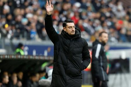 Rieras Heim-Premiere glückt: Frankfurt gewinnt Krisenduell