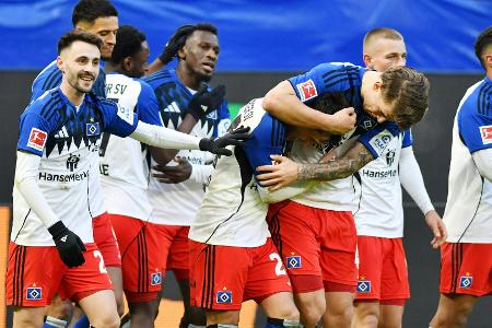 Erfolg gegen Ex-Coach Baumgart: HSV schlägt Union