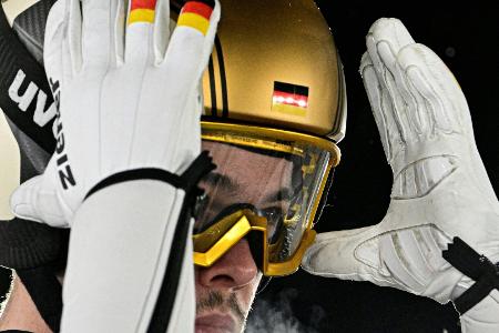 Raimund geht pöbelnde Slowenen-Fans an: 