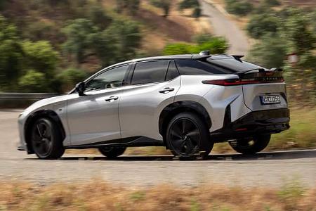 Lexus RZ 550e F Sport