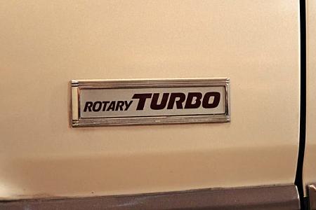 Mazda 929 Luce Wankelmotor Turbo