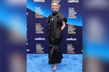 Nina Hoss im ungewöhnlichen Dress bei den Independent Spirit Awards