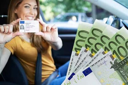 Füherschein und Geldscheine