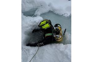 Auch die Suche von Tauchern brachte keinen Erfolg. 