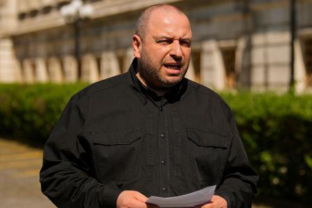 Der ukrainische Verhandlungsführer Rustem Umjerow warnte vor überzogenen Erwartungen an die Friedenverhandlungen in Genf. (Archivbild)