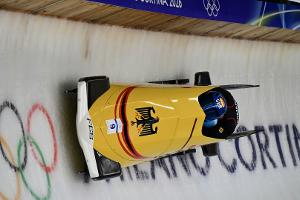 Vorsprung ausgebaut: Lochner dicht vor Gold