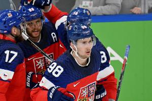 Eishockey: Schweden gegen USA, Tschechien fordert Kanada