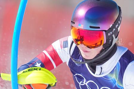 Olympia, Olympische Winterspiele Mailand Cortina 2026, Ski alpin, Slalom, Frauen, Durchgang 1, Tofane Alpine Skiing Centre, Mikaela Shiffrin (USA) in Aktion.