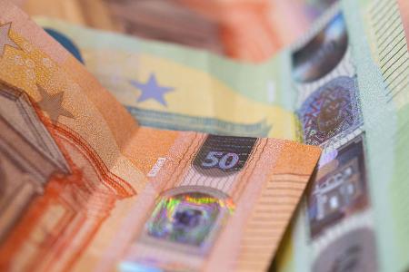 Geldsegen für Aktionäre: Die größten Börsenkonzerne erhöhen nach Schätzungen ihre Dividenden (Archivbild)