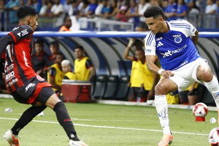 Ab Sommer: BVB holt Linksverteidiger Kaua Prates