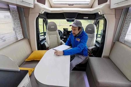 f_Notin_Lindau_JF_Sitzgruppe