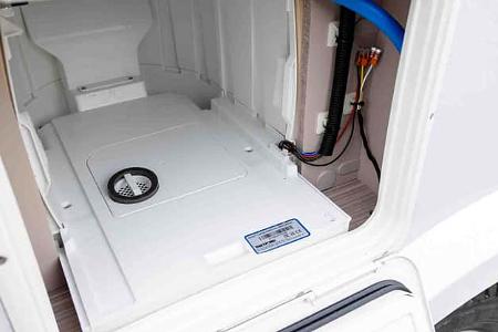 f_Notin_Lindau_JF_Kassettenschacht