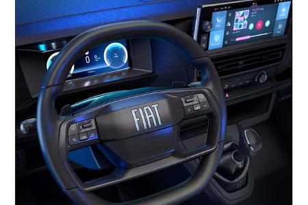 Lenkrad und Display des Fiat Scudo.