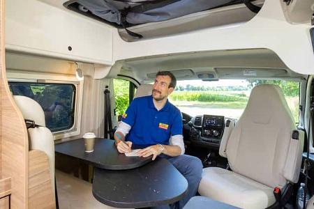 Corigon CV 60 D, Sitgruppe, Tisch