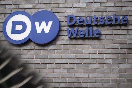 Die Vorwürfe gegen Uludag beziehen sich laut DW auf einen etwa eineinhalb Jahre alten Post des Journalisten auf der Plattform X. (Archivbild)