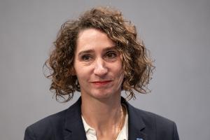 EVG-Vize Cosima Ingenschay will den geplanten Stellenabbau bei DB Cargo deutlich abmildern. (Archivbild)