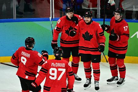 Duell der Erzrivalen: Kanada und USA im Eishockey-Finale