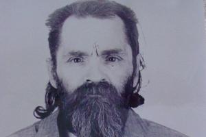 Charles Manson: Aufstieg eines Monsters