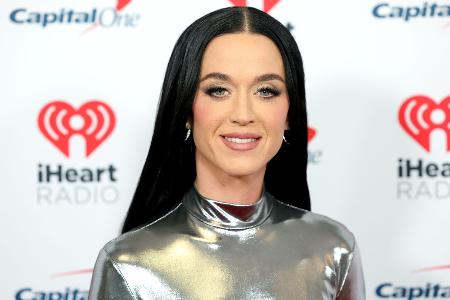 Kate Hudson alias Katy Perry (Musikerin)