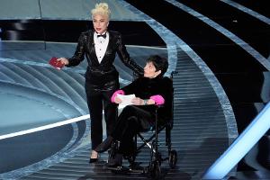 Liza Minnelli rechnet mit den Oscars und Lady Gaga ab