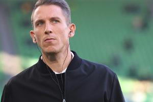 Bauer bleibt Wolfsburg-Trainer