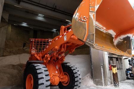 Die Millionenmetropole rüstet sich für einen heftigen Wintersturm. 