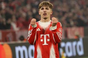 Endlich 18: Karls größte Freude