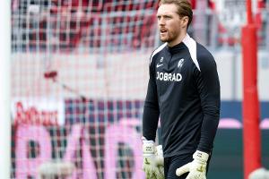 Freiburg verlängert mit Ersatzkeeper Müller
