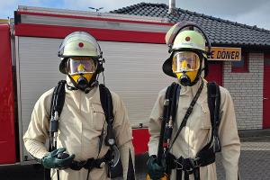 Trupp in Schutzkleidung (Foto: Feuerwehr Celle)