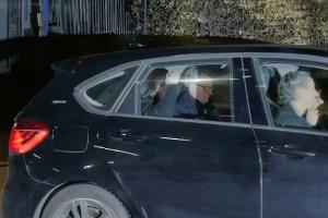 Peter Mandelson wurde nach seiner Festnahme unter Auflagen freigelassen.