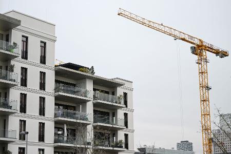 Wenig Wohnraum, hohe Mieten: Beim stockenden Wohnungsbau ist Besserung in Sicht (Archivbild)
