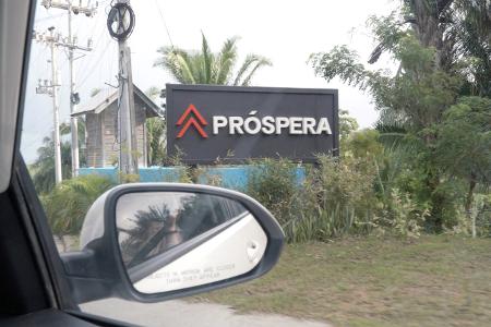 Tech-Bros im Paradies - Die erste Privatstadt der Welt: Próspera