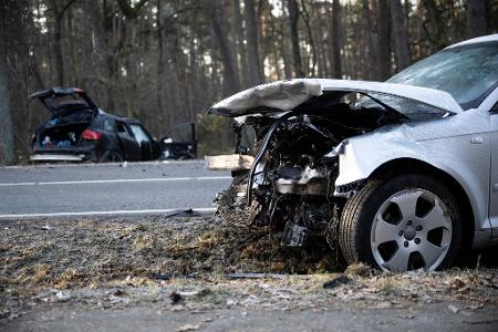 Die Gesamtzahl der Verkehrsunfälle bleibt nahezu konstant. (Symbolbild)