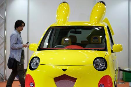Auch Autos gib es in Pikachu-From. (Archivbild) 