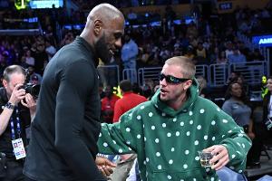 Treffen vor dem Spiel: Fans feiern Justin Bieber und LeBron James