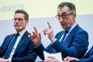 Immer kleiner wurde der Abstand zwischen Özdemir und Hagel. (Archivbild)