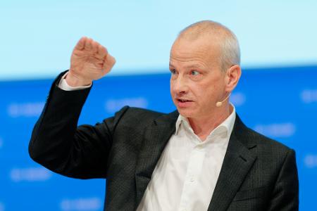 BASF-Chef Kamieth setzt weiter den Rotstift an. 