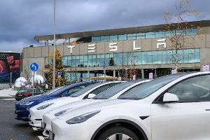 Im Tesla-Werk nahe Berlin wird ein neuer Betriebsrat gewählt – es geht aber um mehr. (Symbolbild)