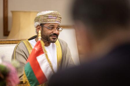 Omans Außenminister al-Bussaidi hofft auf eine baldige Einigung zwischen den USA und dem Iran. 
