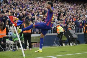 Yamal beschert Flick perfektes Jubiläum