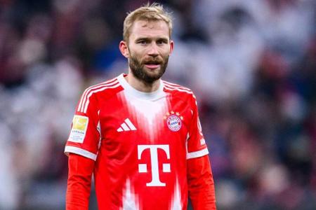 Konrad Laimer (bis 90.) - Note: 4,5 - Bot zu Beginn einige Offensivläufe an, wenn Can seine Position verließ. Verlor aber früh die Überzeugung. Nahm sich selbst eine Großchance, weil er mit der Hand am Ball war. Seine Bissigkeit gegen den Ball war ebenfalls selten zu sehen.