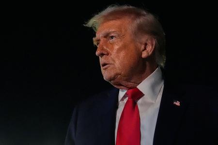 US-Präsident Donald Trump ruft die Menschen im Iran auf, ihre Führung zu stürzen.