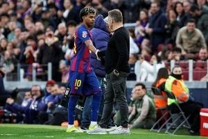 "Fantastisch für uns": Flick lobt Dreierpacker Yamal