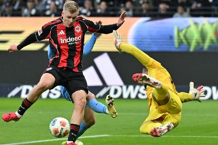 Joker Chaibi erlöst Frankfurt - Sorgen um Santos