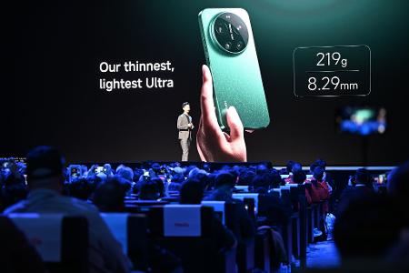 Das neue Xiaomi-Smartphone kostet in etwa so viel wie das iPhone von Apple.