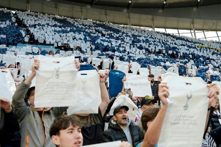 Nach Hitlergruß in Frankfurt: Tottenham Hotspur bestraft
