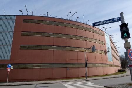 Die JVA-Mitarbeiter waren in München tätig.