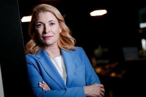 Bahnchefin Evelyn Palla verspricht Fahrgästen noch für dieses Jahr bessere Fahrgastinformationen. (Archivbild)