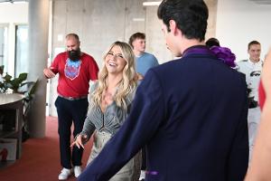 Beatrice Egli sucht bei "GNTM" ein Männermodel für ihr Musikvideo